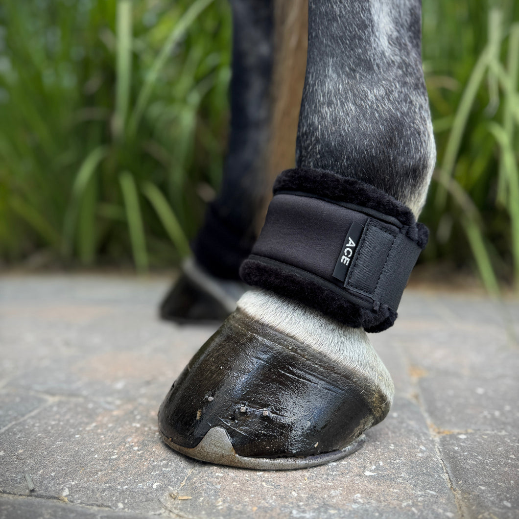*preorder* PRO4MANCE | Black Fleece Pastern Wraps